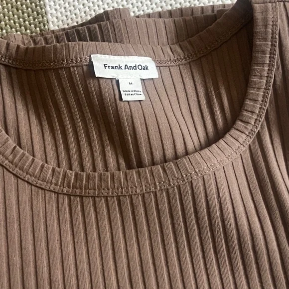 Brown Ribbed Women's Top - Picture 3 of 3